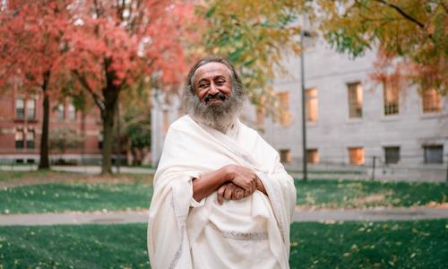 Gurudev Sri Sri Ravi Shankar in Boston 2025 centered